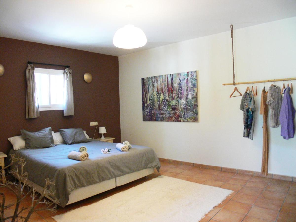 Vegan Guesthouse Finca Pereila Coin Ngoại thất bức ảnh