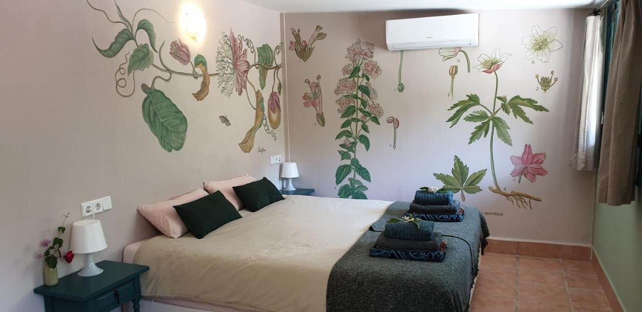 Vegan Guesthouse Finca Pereila Coin Ngoại thất bức ảnh